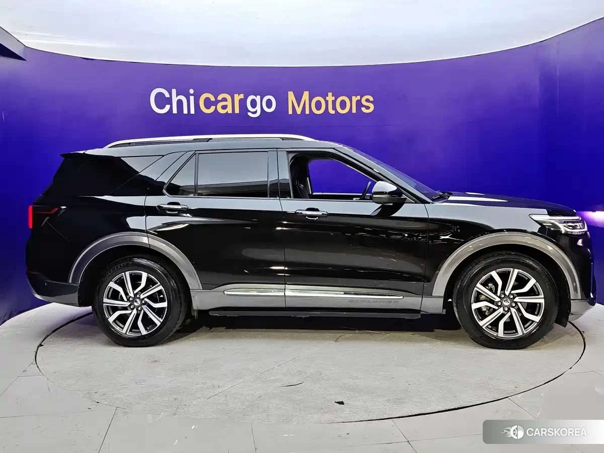 Ford Explorer id 4570549 из Китая 10