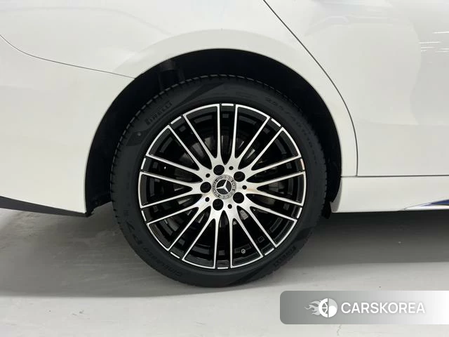 Mercedes-Benz Class C id 4277552 из Китая 10