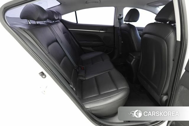 Hyundai Avante AD id 4326093 из Кореи 10