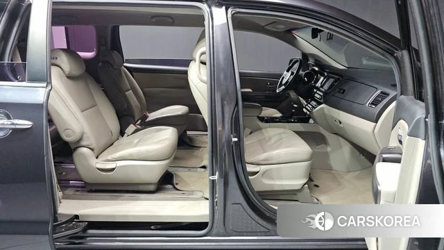 Kia The New Carnival id 4447317 из Кореи 10