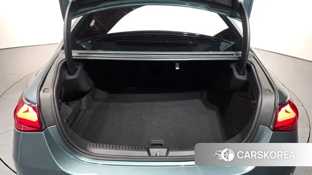 Mercedes-Benz E-Class W214 id 3619773 из Кореи 10