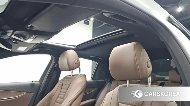 Mercedes-Benz E-Class W213 id 3811980 из Кореи 10