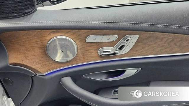 Mercedes-Benz E-Class W213 id 3885074 из Кореи 10