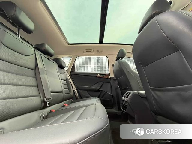 Volkswagen Tuyue id 4290531 из Китая 10