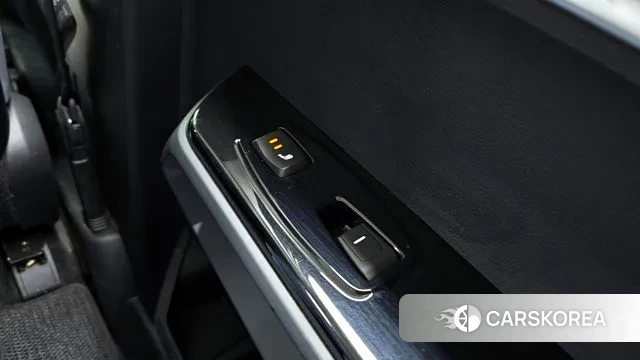 Ssangyong Torres EVX id 3310465 из Кореи 10