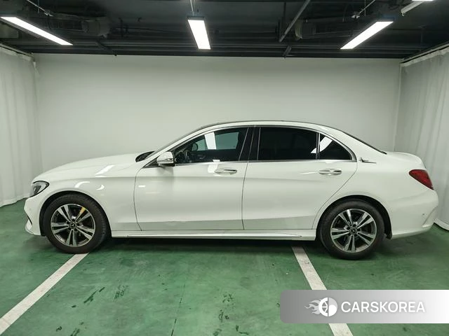 Mercedes-Benz Class C id 4208322 из Китая 10