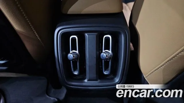 Volvo XC40 id 2907087 из Кореи 10