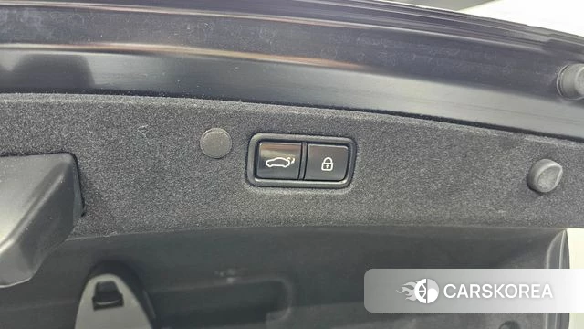 Hyundai The New Grandeur IG Hybrid id 4936983 из Кореи 10