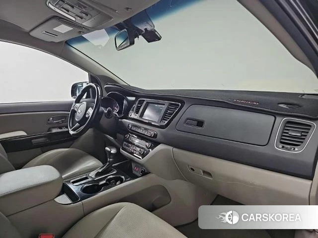 Kia The New Carnival id 3942985 из Кореи 10