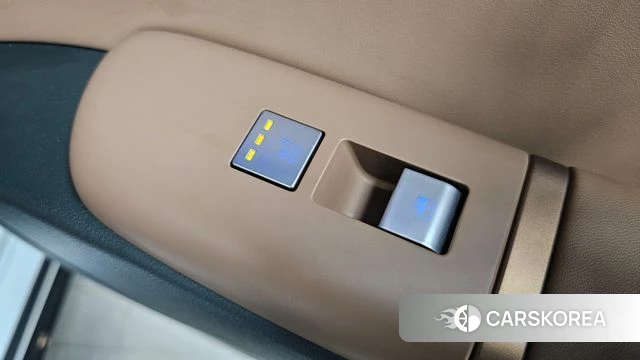 Hyundai Grandeur Hybrid (GN7) id 4194858 из Кореи 10