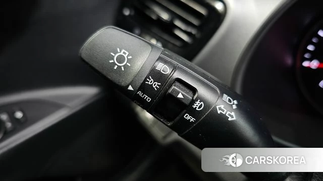 Kia Stonic id 4638324 из Кореи 10