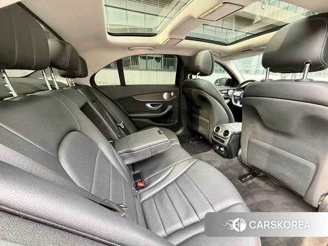 Mercedes-Benz Class C id 4277570 из Китая 10