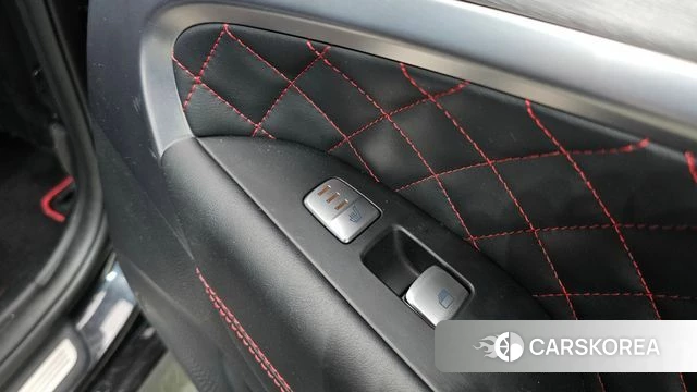 Genesis G70 id 4605156 из Кореи 10