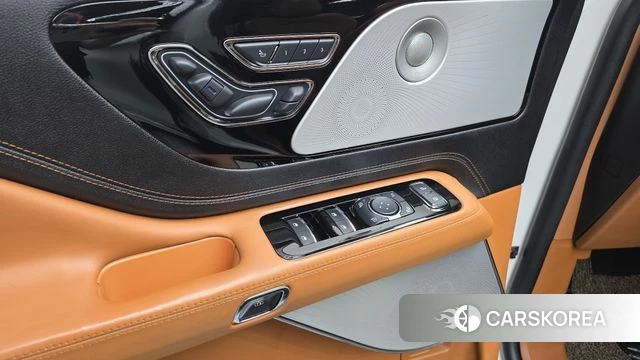 Lincoln Aviator 2nd generation id 4549245 из Кореи 10