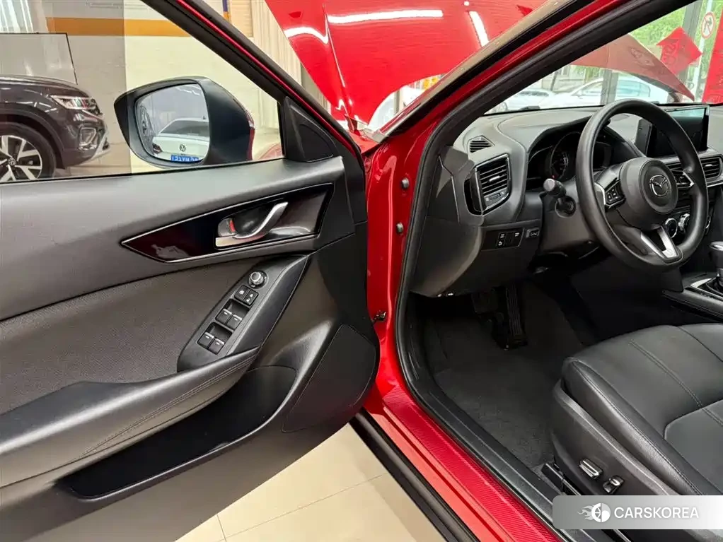 Mazda CX-4 id 4664612 из Китая 10