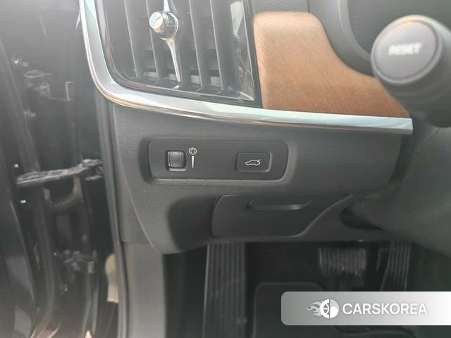 Volvo S90 id 3889836 из Китая 10