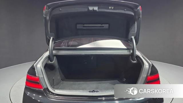 Genesis G90 id 4586941 из Кореи 10