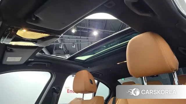 BMW 3 Series (G20) id 3099318 из Кореи 10