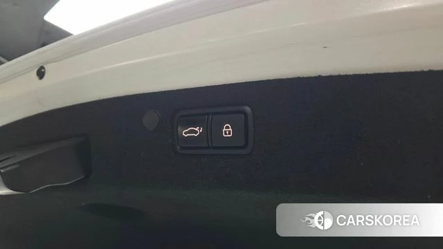 Hyundai The New Grandeur IG id 3904491 из Кореи 10