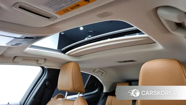 Lexus UX250h id 3055372 из Кореи 10