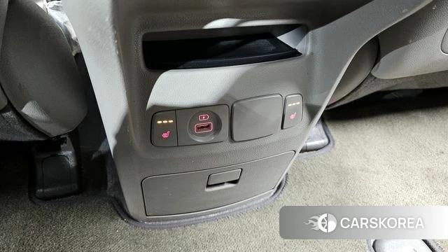 Kia The New Carnival id 3861712 из Кореи 10