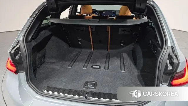 BMW 3 Series (G20) id 3750772 из Кореи 10