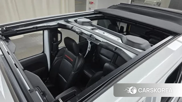 Jeep Wrangler (JL) id 3437297 из Кореи 10