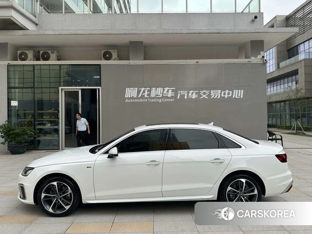 Audi A4L id 4273294 из Китая 10