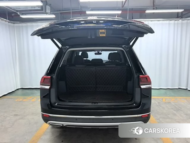 Volkswagen Tourang id 4215744 из Китая 10