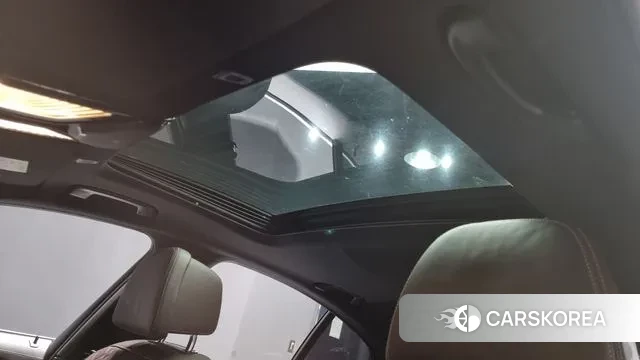 BMW 5 Series (G30) id 3493416 из Кореи 10