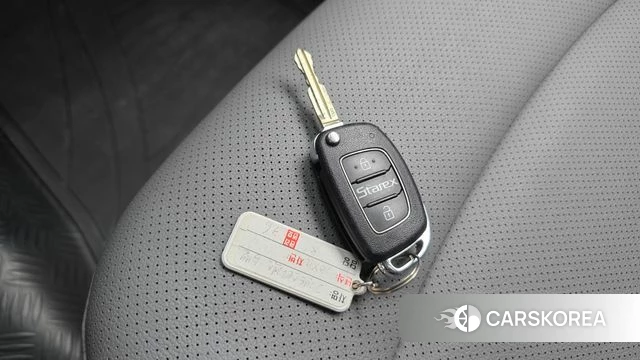 Hyundai The New Grand Starex id 4637301 из Кореи 10