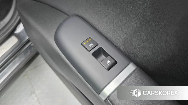 Hyundai Grandeur (GN7) id 4321781 из Кореи 10