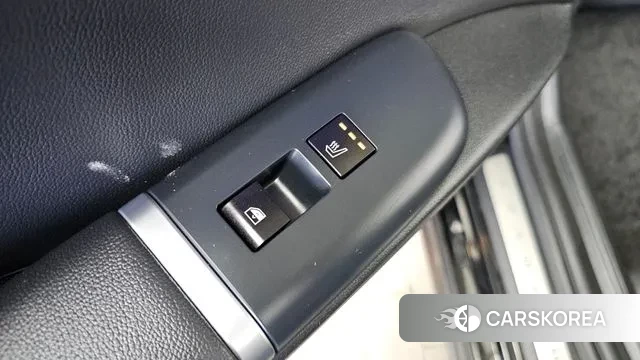 Hyundai Grandeur (GN7) id 3776708 из Кореи 10