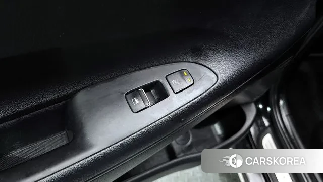 Hyundai Grandeur IG id 3656945 из Кореи 10