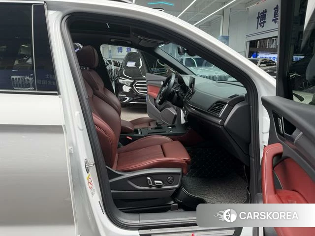 Audi Q5L id 4272828 из Китая 10