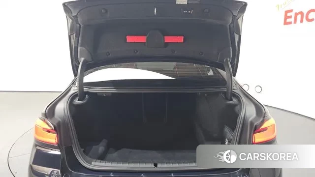 BMW 5 Series (G30) id 3587397 из Кореи 10