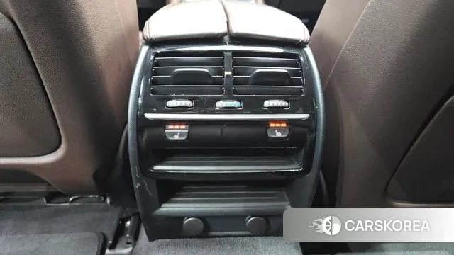 BMW 5 Series (G30) id 3598881 из Кореи 10