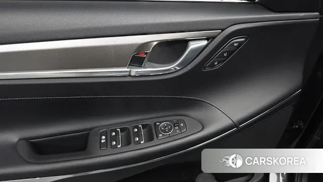 Hyundai The New Grandeur IG id 3033677 из Кореи 10