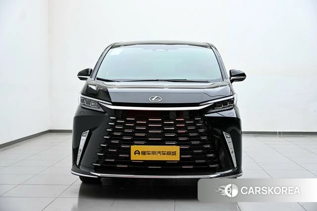 Lexus LM id 4264201 из Китая 10