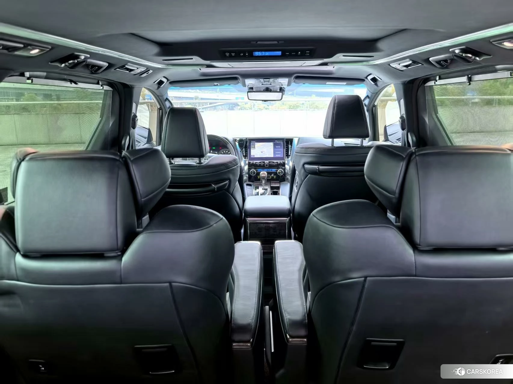 Toyota Alphard id 4467387 из Китая 10