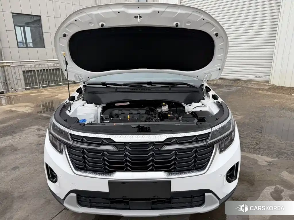 Kia Seltos id 4674376 из Китая 10