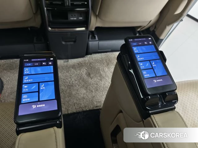 Toyota Elfa id 4261188 из Китая 10