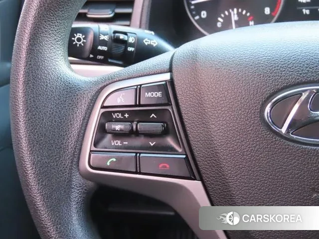 Hyundai Avante AD id 3647286 из Кореи 10