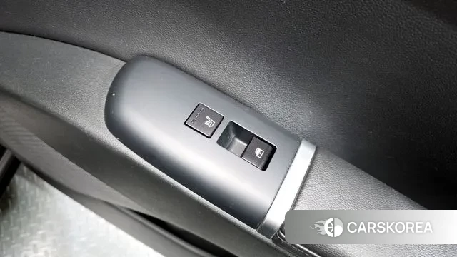 Hyundai Grandeur Hybrid (GN7) id 3279630 из Кореи 10