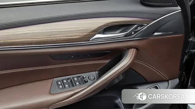 BMW 5 Series (G30) id 3703950 из Кореи 10