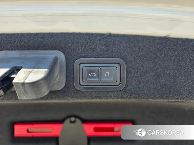 Audi New A6 id 3879935 из Кореи 10