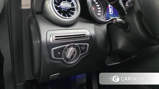 Mercedes-Benz C-Class W205 id 4188315 из Кореи 10