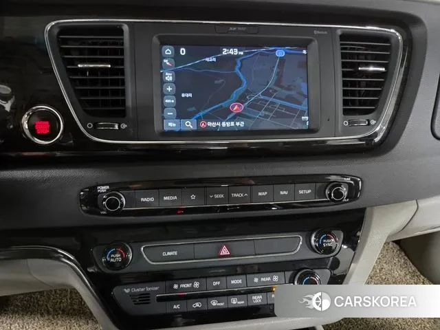 Kia The New Carnival id 3676943 из Кореи 10