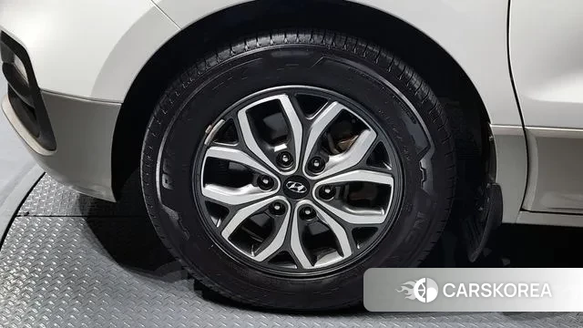 Hyundai The New Grand Starex id 3681736 из Кореи 10