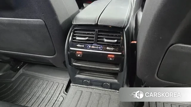 BMW 5 Series (G30) id 3055815 из Кореи 10